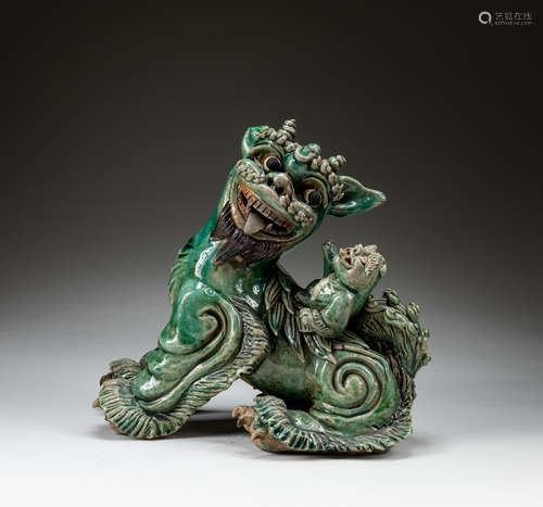 BROKEN 1890-1930 Chinese Antique Shiwan Green Glazed Foo Dog