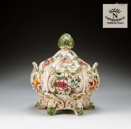 Italy Capodimonteâ€™s Porcelain Tureen&Cover