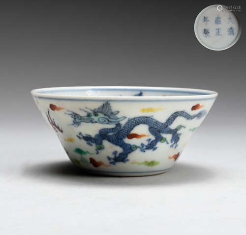 Yongzheng Mark Chinese Antique Doucai Cup