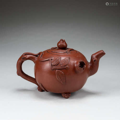 Chinese Old Yixing Zisha Teapot