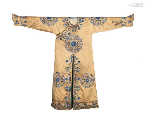 19th Chinese Antique Silk Embroidered Robe
