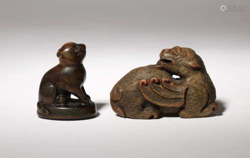 A CHINESE HORN SEAL CARVED AS A DOG