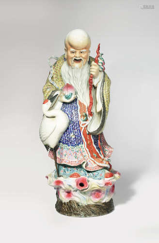 A LARGE CHINESE FAMILLE ROSE FIGURE OF SHOULAO