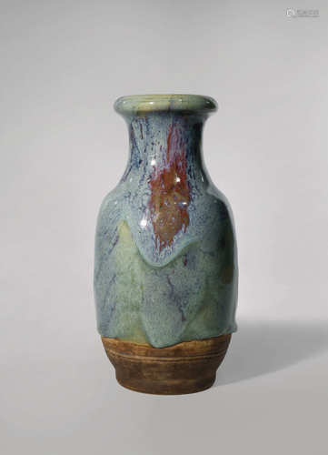 A CHINESE JUN-TYPE VASE