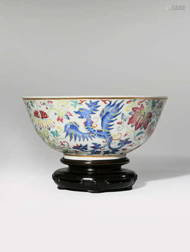 A CHINESE FAMILLE ROSE 'PHOENIX' BOWL