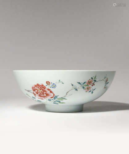 A CHINESE FAMILLE ROSE BOWL