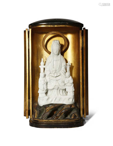 A CHINESE BLANC DE CHINE FIGURE OF GUANYIN