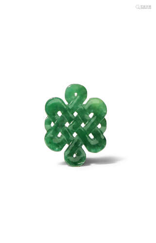 A CHINESE GREEN JADEITE CARVING OF AN ENDLESS KNOT