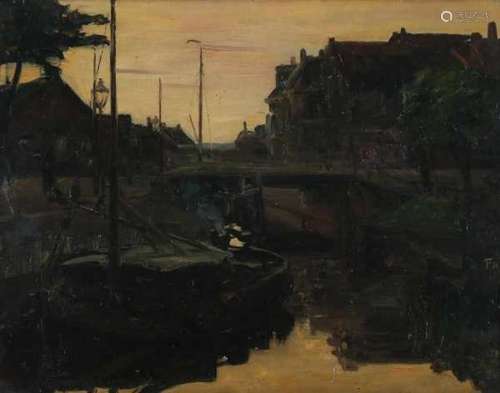 Franciscus Hermanus Bachg (1865-1956)Canal at dusk. Signed with monogram middle right.canvas 23,5