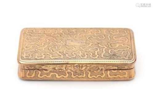 A gilded sterling zilver pill box, made in the 19th century of French provenance. Surface with in