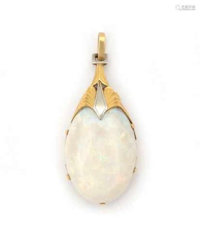 14 carat gold precious opal pendant, set in white and yellow gold, dimensions opal: 23 x 18 mm.