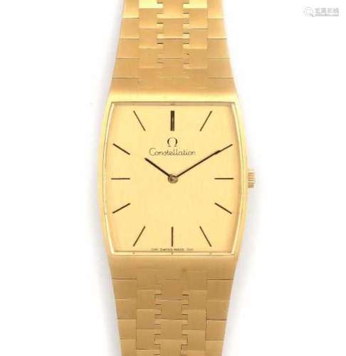 Gentleman's watch of Omega in 18 carat yellow gold, ca. 1970. Gross weight: 92.3 gram, Swiss