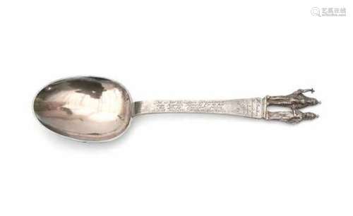 A Dutch silver commemorative spoon. Hallmarked Amsterdam. Year letter probably (C) 1689. With