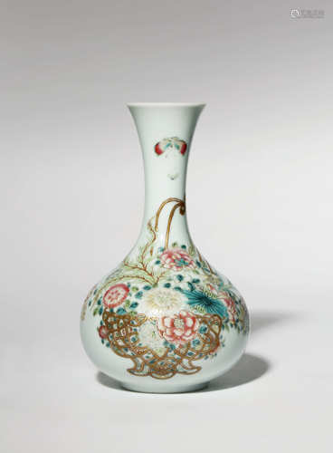 A JAPANESE POLYCHROME VASE