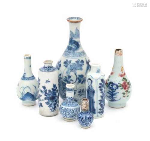 Seven miniature Chinese blue and white vases, with various decorations. 18/19th century.height 3,5-