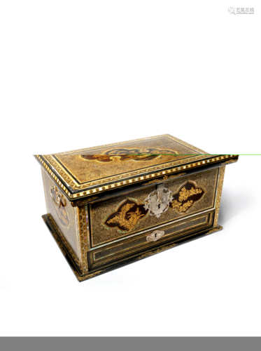 A RARE JAPANESE LACQUER AND SHAGREEN NAMBAN CHEST