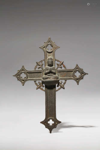 A JAPANESE BRONZE CROSS WITH AMIDA NYORAI (AMIDA BUDDHA)