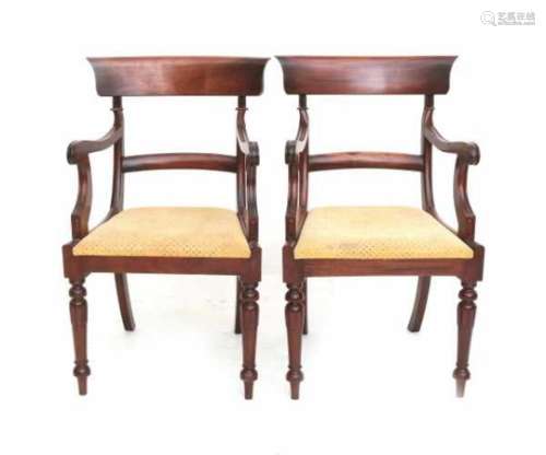 A set of ten English mahogany dining chairs, two with armrests. 19th centuryheight 92 cm.- - -29.