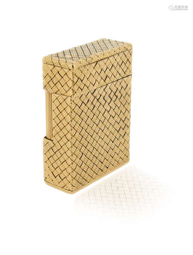 An 18ct gold lighter by Dupont for Cartier