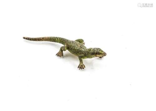 A small late 19th century Viennese cold painted bronze of a lizard, 6.3cm long