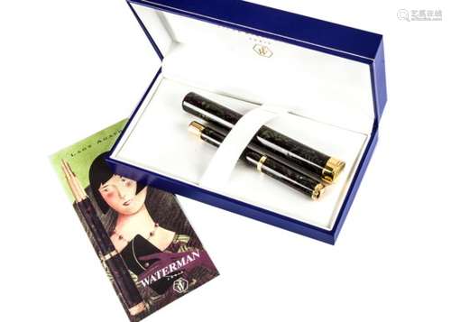 A modern Waterman Lady Agathe fountain pen and holder, in blue Waterman box