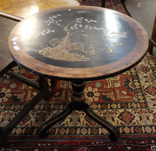 Circular partially ebonised and japanned hardwood pedestal table, 75cm diam