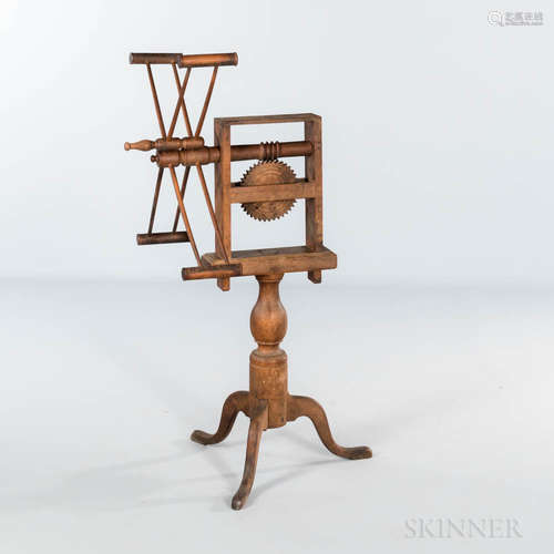 Turned Maple Yarn Winder