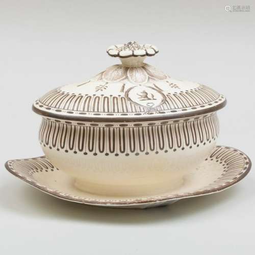 Wedgwood Creamware Armorial Sauce Tureen and Cover on
