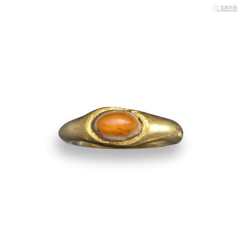 A Roman sardonyx mounted gold ring