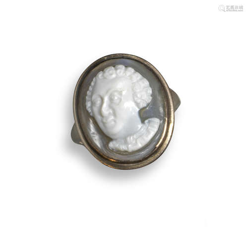 A late Renaissance agate cameo depicting Alessandro de' Medici