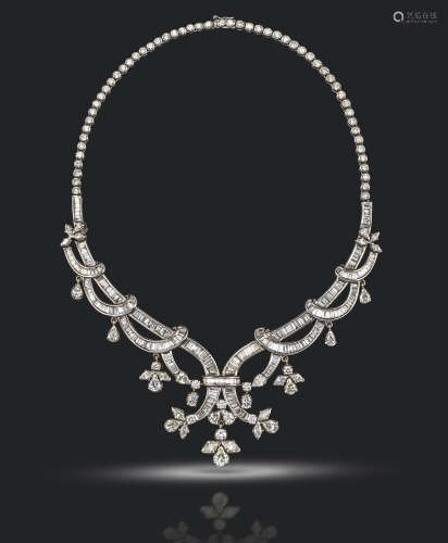A diamond festoon necklace