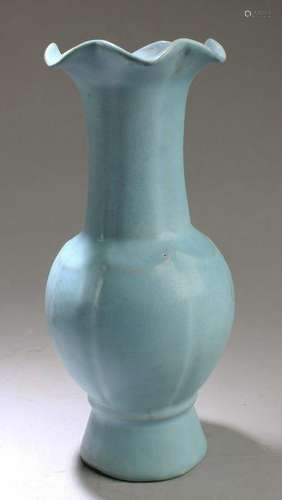 Chinese Porcelain Vase