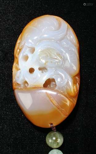 A Chinese Agate Pendant with Beaded String