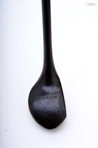 A Dunn's Patent one-piece hickory brassie circa 1905