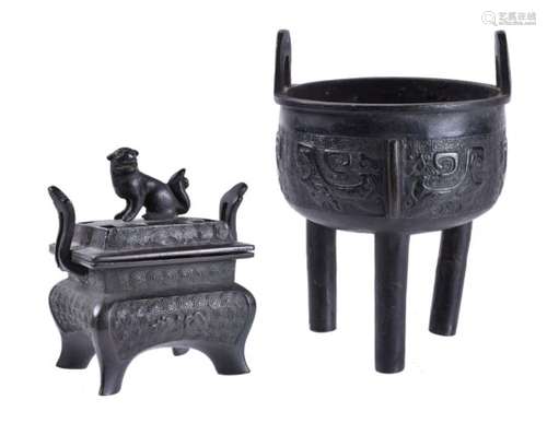 A Chinese tripod censer