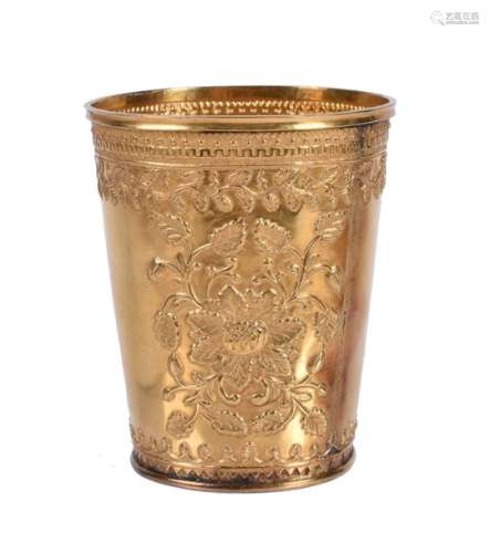 A Chinese export gold cup