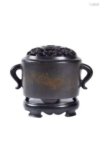 A Chinese bronze twin-handled censer