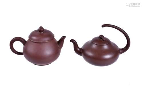 Two Chinese Yixing teapots