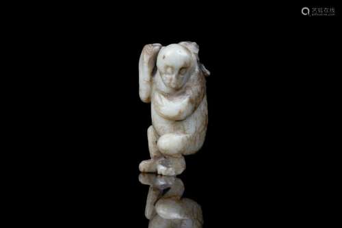 CHINESE JADE CARVED MONKEY AND PEACH