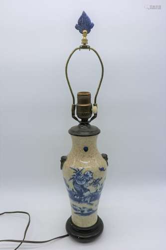 Antique Chinese Blue & White Porcelain Vase Lamp