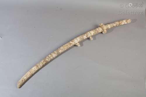 Koshirae (monture) de tachi en ivoire entièrement …