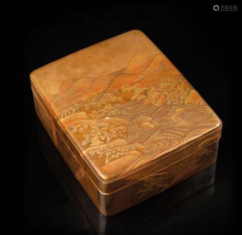 Ryoshibako (boite à documents) en laque or, le cou…