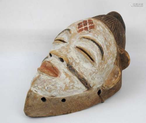 Masque de la danse « Okuyi », Punu, Tsangui, Gabon…