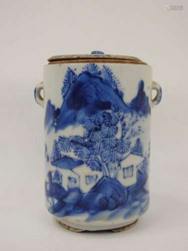 CHINE : Vase rouleau en porcelaine à décor blanc b…