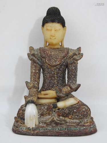 BIRMANIE : Statue de Bouddha assis en padmasana en…