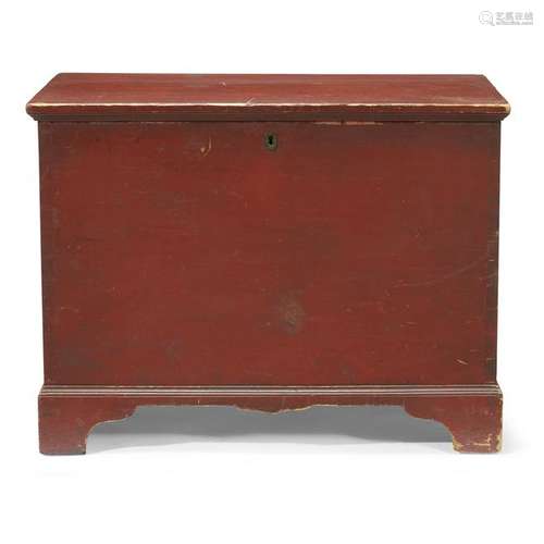 Red-painted blanket chest, circa 1800