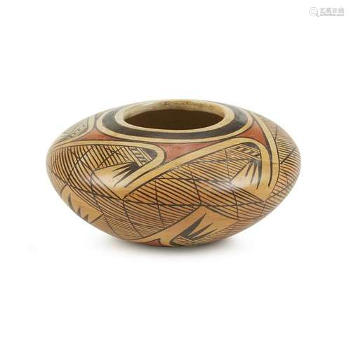 Hopi pottery bowl, Fannie Nampeyo (1900-1987), mid-20th