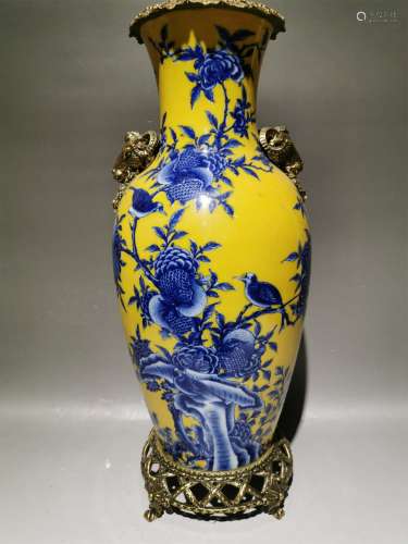 A European Yellow and Blue Glazed Porcelain Vase