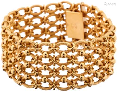 Gold-ArmbandGelbgold 750. Strukturiere und polierte Oberfläche. 21 cm x 3 cm. 47.1 g.- - -20.00 %