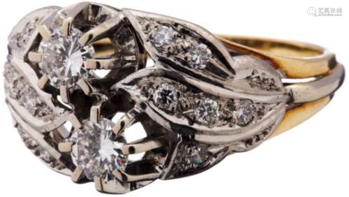 Diamant-RingWeissgold/Gelbgold 585. 14 Brillanten, zusammen ca. 0.66 ct. Ringgrösse 54. 5.2 g.- - -